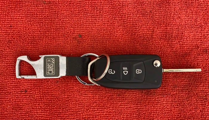 2021 Tata Tiago XZA PLUS PETROL, Petrol, Automatic, 6,835 km, Key Close Up