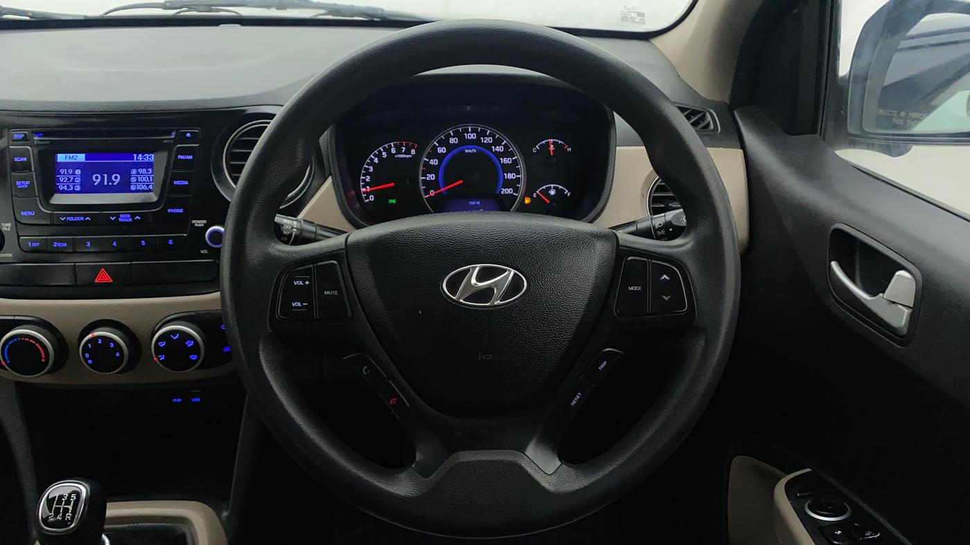 2016 Hyundai Grand i10 SPORTZ 1.2 KAPPA VTVT, Petrol, Manual, 96,357 km, Steering Wheel Close Up