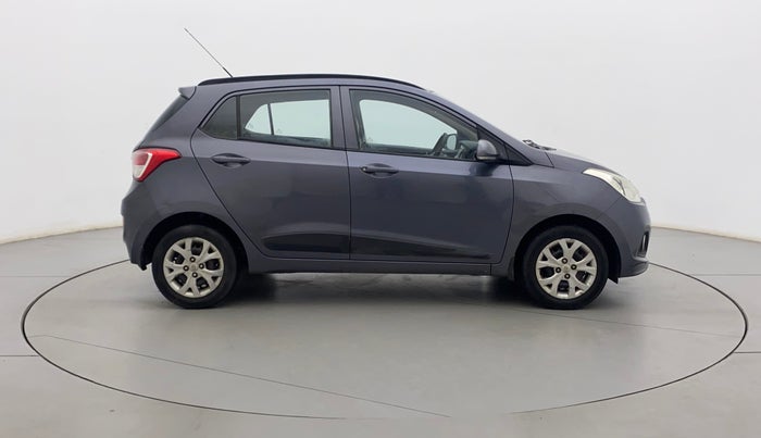 2016 Hyundai Grand i10 SPORTZ 1.2 KAPPA VTVT, Petrol, Manual, 96,357 km, Right Side View