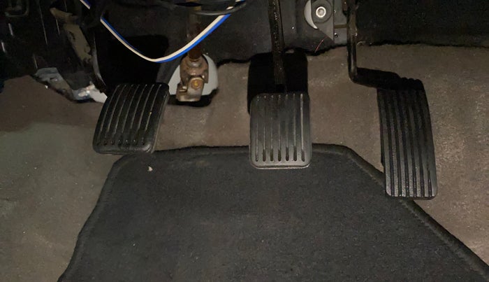 2015 Hyundai i10 MAGNA 1.1, Petrol, Manual, 58,582 km, Pedals