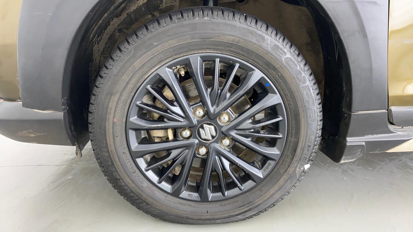 2020 Maruti XL6 ALPHA AT SHVS, Petrol, Automatic, 46,418 km, Left Front Wheel