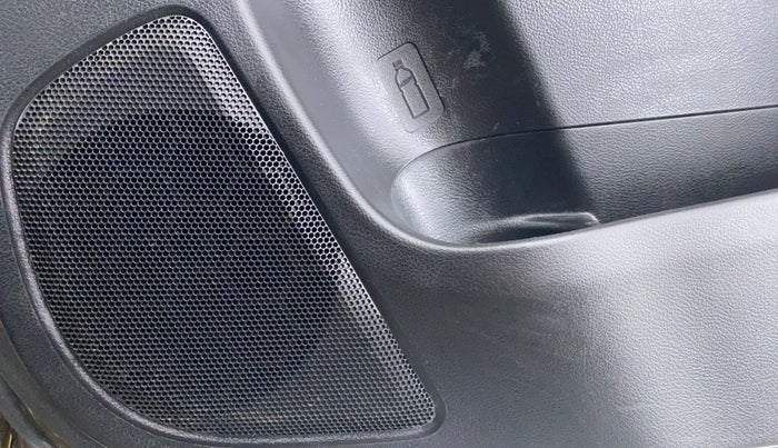 2020 Maruti XL6 ALPHA AT SHVS, Petrol, Automatic, 46,418 km, Speaker