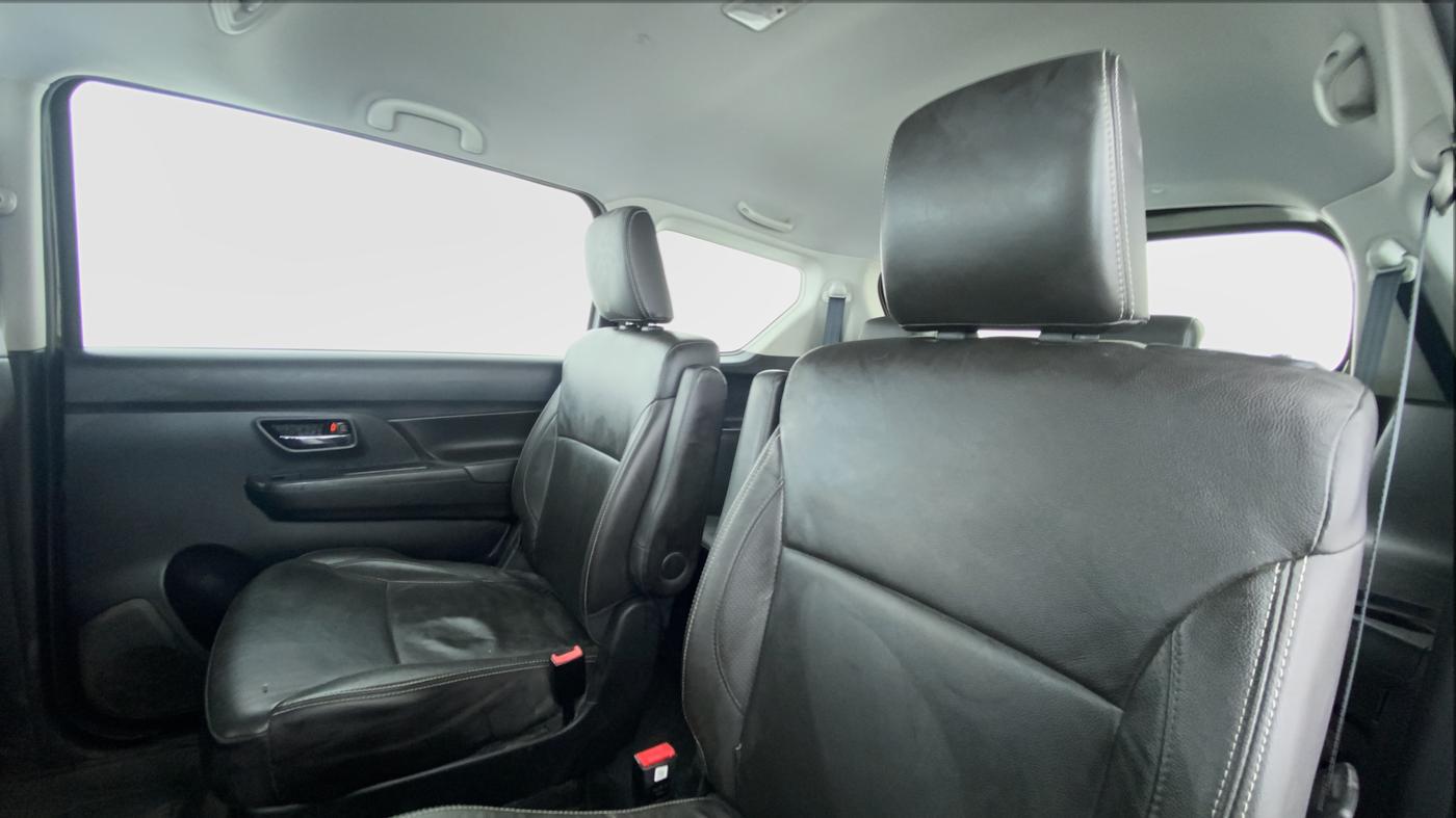 2020 Maruti XL6 ALPHA AT SHVS, Petrol, Automatic, 46,418 km, Right Side Rear Door Cabin