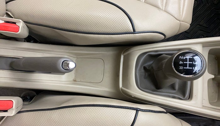 2024 Maruti Ertiga VXi (O), Petrol, Manual, 21,464 km, Gear Lever