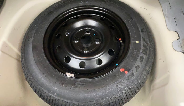 2014 Maruti Swift Dzire VXI, Petrol, Manual, 34,273 km, Spare Tyre