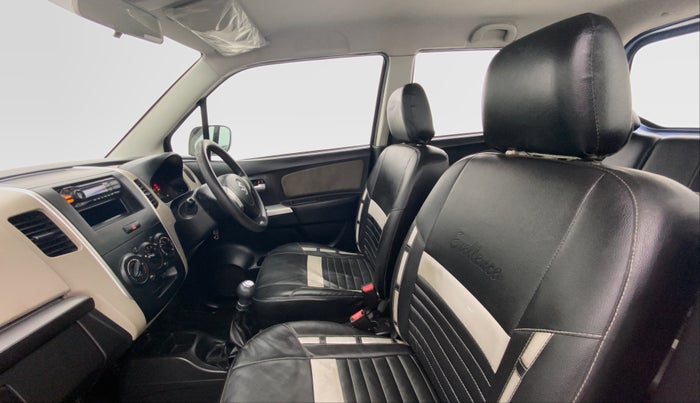 2014 Maruti Wagon R 1.0 LXI, Petrol, Manual, 69,067 km, Right Side Front Door Cabin View