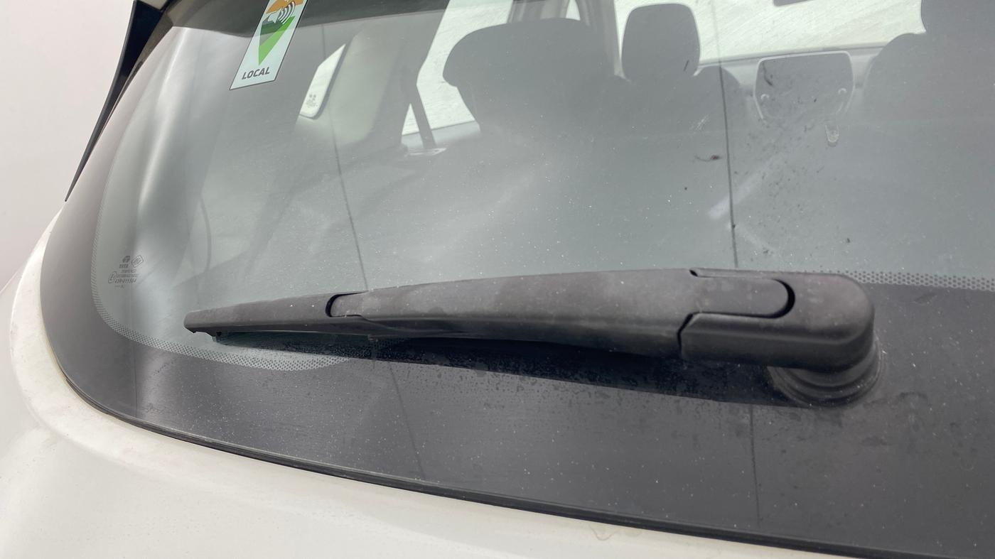 2021 Tata Harrier XMA 2.0L KRYOTEC, Diesel, Automatic, 97,438 km, Rear Wiper