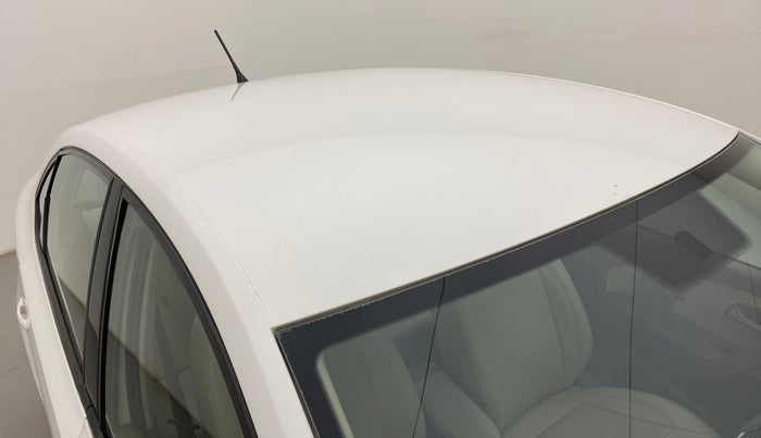 2014 Skoda Rapid ELEGANCE 1.6 MPI MT, Petrol, Manual, 82,038 km, Roof