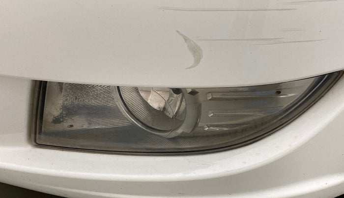 2014 Skoda Rapid ELEGANCE 1.6 MPI MT, Petrol, Manual, 82,038 km, Left fog light - Not working