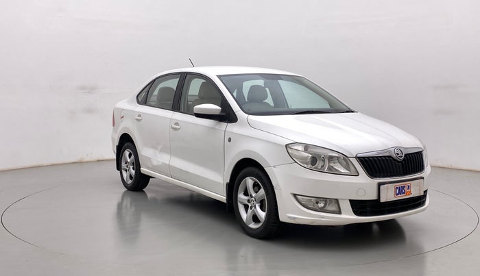 2014 Skoda Rapid ELEGANCE 1.6 MPI MT, Petrol, Manual, 82,038 km, Right Front Diagonal