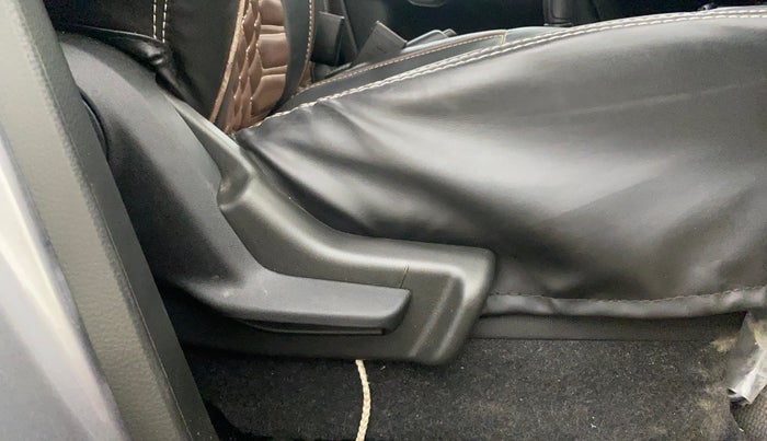 2024 Maruti IGNIS SIGMA 1.2, Petrol, Manual, 13,875 km, Driver Side Adjustment Panel