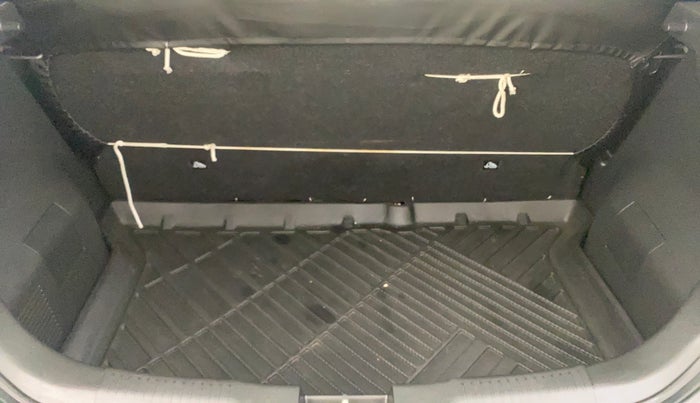 2024 Maruti IGNIS SIGMA 1.2, Petrol, Manual, 13,875 km, Boot Inside