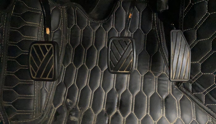 2024 Maruti IGNIS SIGMA 1.2, Petrol, Manual, 13,875 km, Pedals