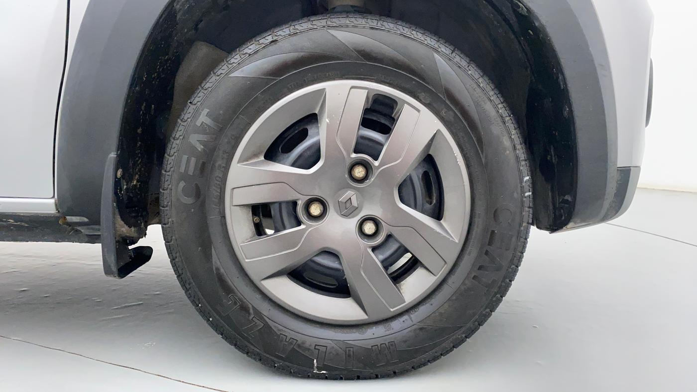 2018 Renault Kwid 1.0 RXT Opt, Petrol, Manual, 62,106 km, Right Front Wheel