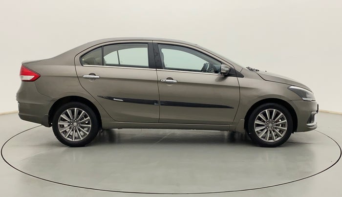 2019 Maruti Ciaz ALPHA 1.5 SHVS PETROL, Petrol, Manual, 1,06,244 km, Right Side View