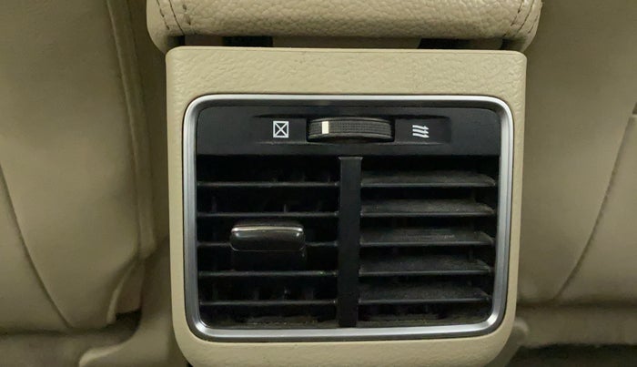 2019 Maruti Ciaz ALPHA 1.5 SHVS PETROL, Petrol, Manual, 1,06,244 km, Rear AC Vents