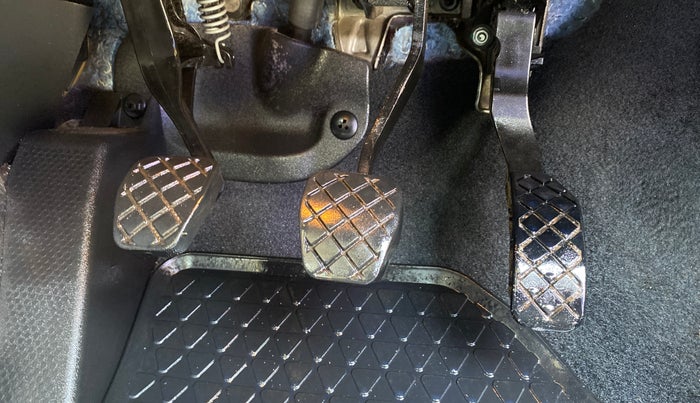 2019 Volkswagen Polo HIGHLINE PLUS 1.0 16 ALLOY, Petrol, Manual, 47,433 km, Pedals