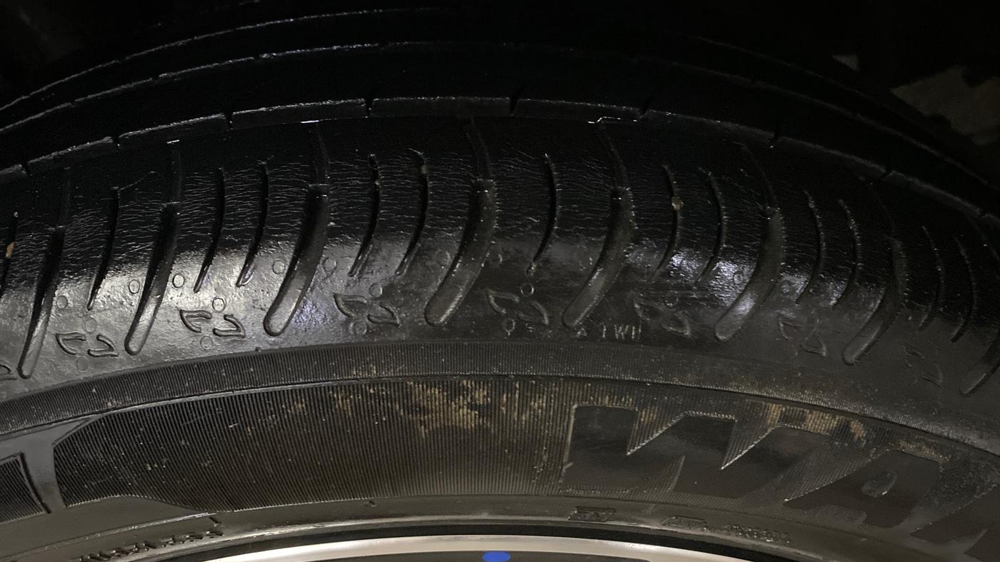 2022 Maruti XL6 ZETA AT, Petrol, Automatic, 58,051 km, Right Rear Tyre Tread