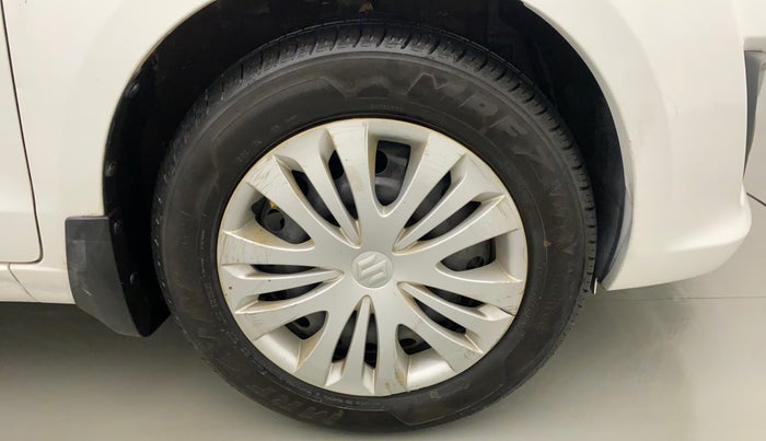 2013 Maruti Ertiga VXI CNG, CNG, Manual, 23,031 km, Right Front Wheel