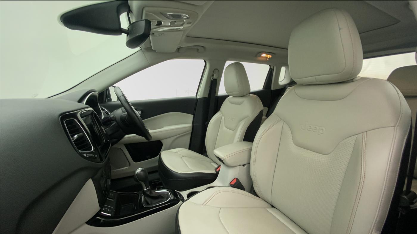 2020 Jeep Compass LIMITED PLUS PETROL AT, Petrol, Automatic, 30,199 km, Right Side Front Door Cabin