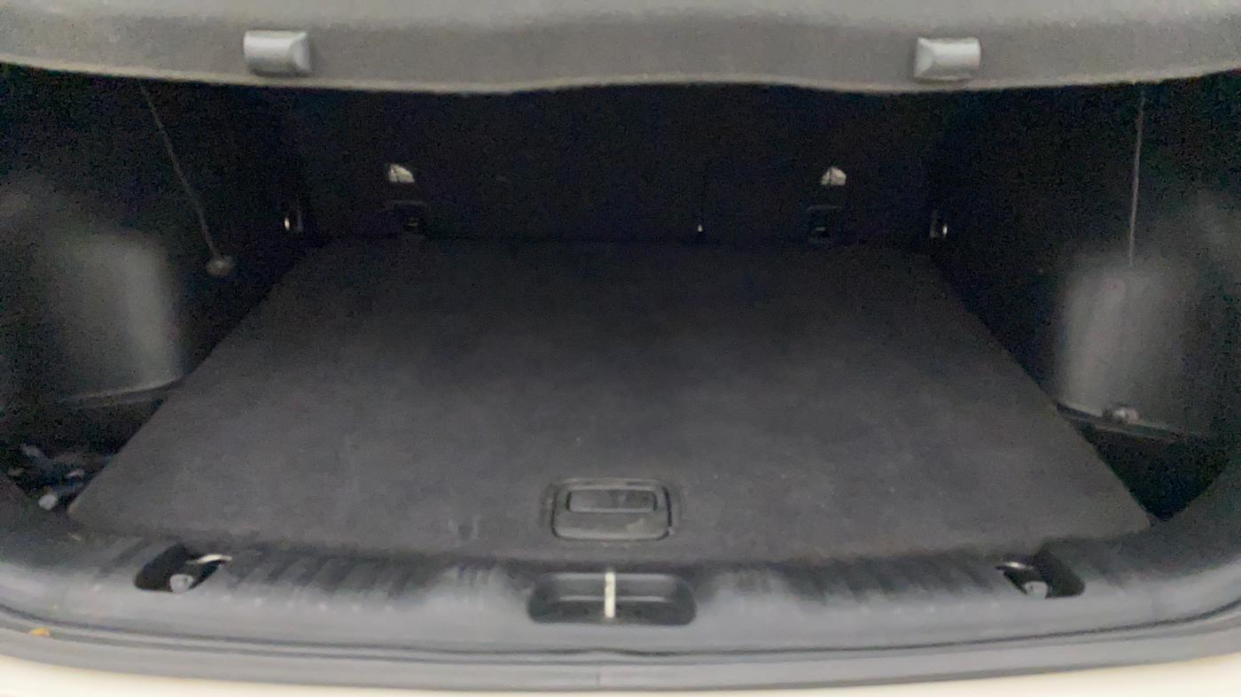 2020 Jeep Compass LIMITED PLUS PETROL AT, Petrol, Automatic, 30,199 km, Boot Inside