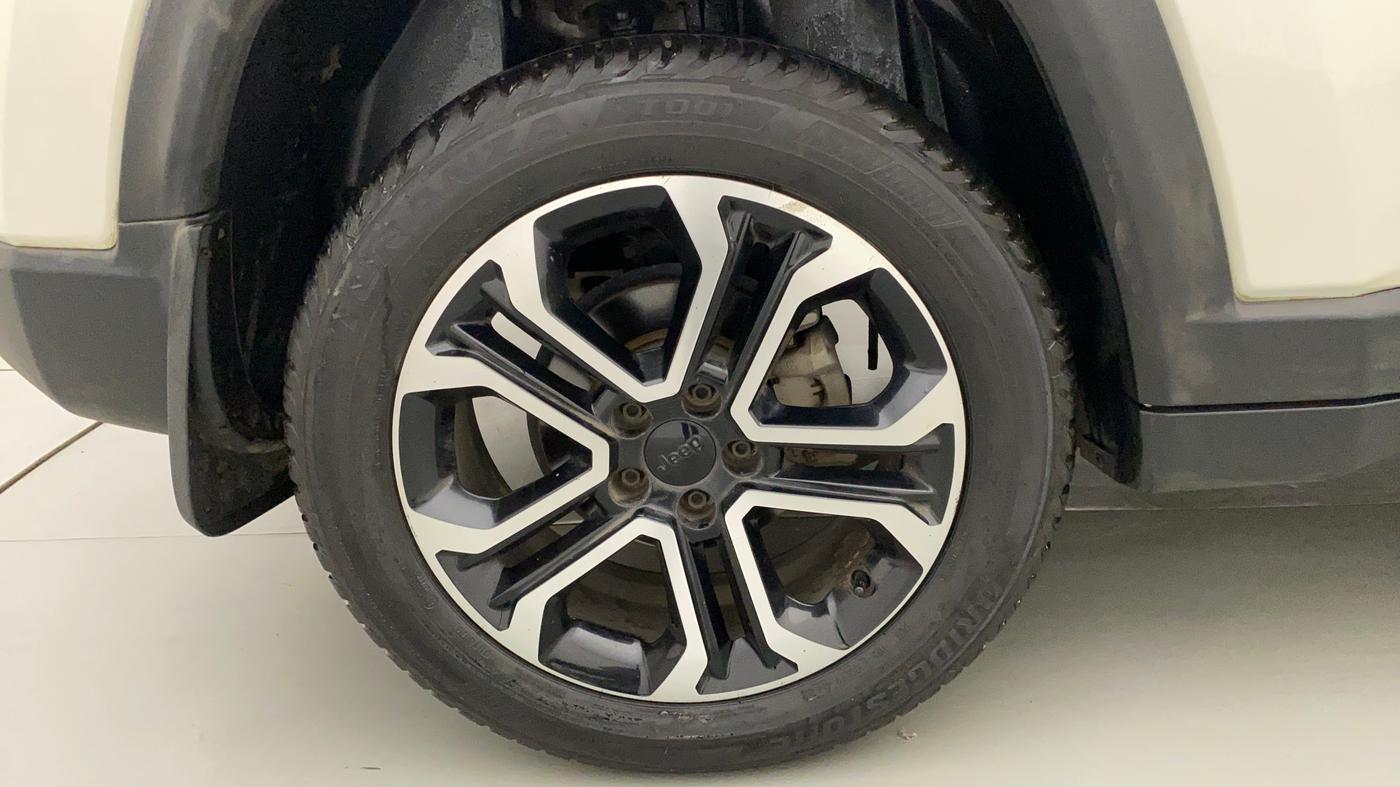 2020 Jeep Compass LIMITED PLUS PETROL AT, Petrol, Automatic, 30,199 km, Right Rear Wheel