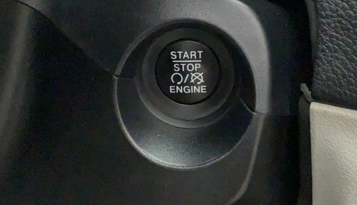 2020 Jeep Compass LIMITED PLUS PETROL AT, Petrol, Automatic, 30,199 km, Keyless Start/ Stop Button