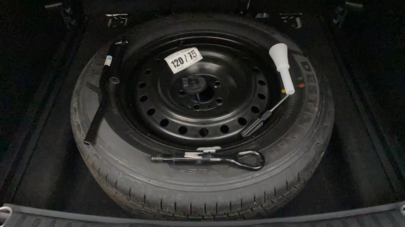 2020 Jeep Compass LIMITED PLUS PETROL AT, Petrol, Automatic, 30,199 km, Spare Tyre