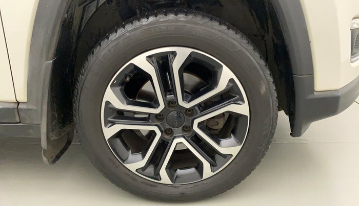 2020 Jeep Compass LIMITED PLUS PETROL AT, Petrol, Automatic, 30,199 km, Right Front Wheel