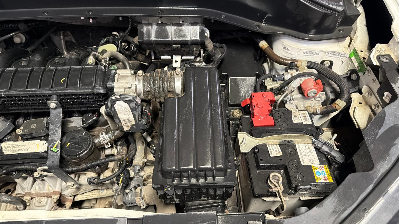 2024 Tata PUNCH ADVENTURE RHYTHM CNG MT, CNG, Manual, 50,048 km, Engine View - Left