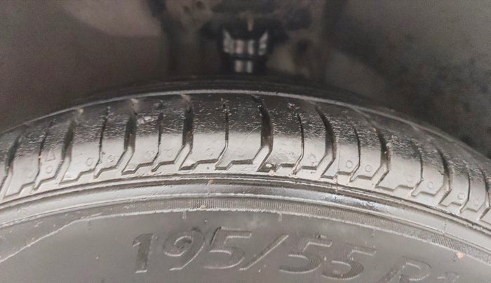 2023 Hyundai NEW I20 N LINE N8 1.0 TURBO GDI IMT, Petrol, Manual, 25,811 km, Right Front Tyre Tread