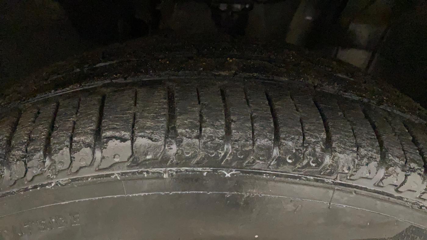 2019 Renault TRIBER RXZ, Petrol, Manual, 51,651 km, Right Front Tyre Tread