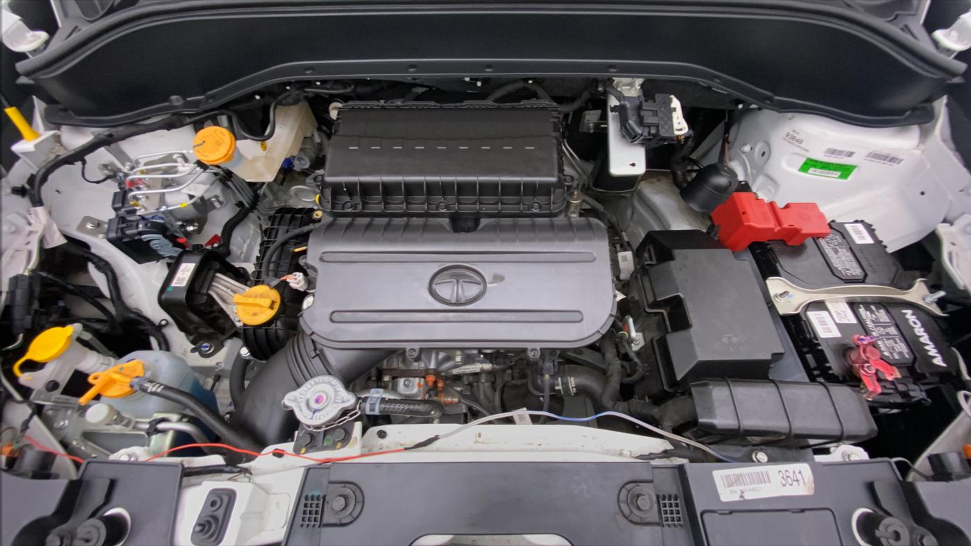 2022 Tata PUNCH PURE MT, Petrol, Manual, 1,889 km, Open Bonet