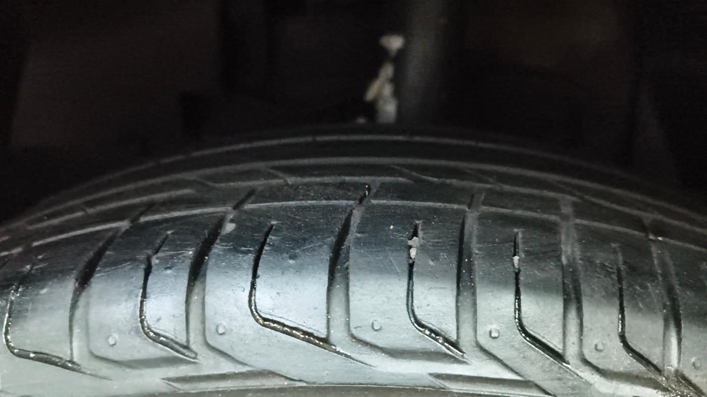 2023 Tata NEXON XE PETROL, Petrol, Manual, 34,899 km, Left Front Tyre Tread