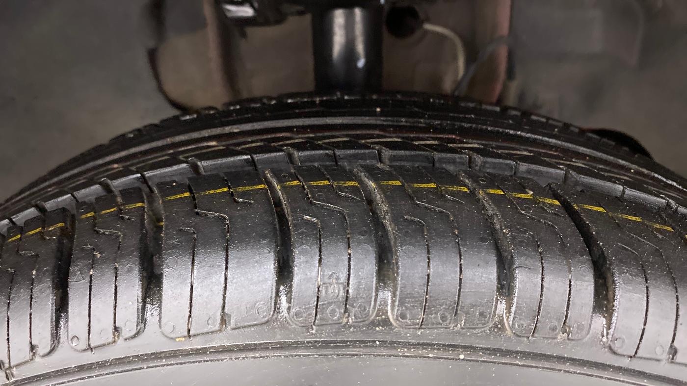 2019 Tata Tiago XZ PETROL, Petrol, Manual, 21,478 km, Right Front Tyre Tread