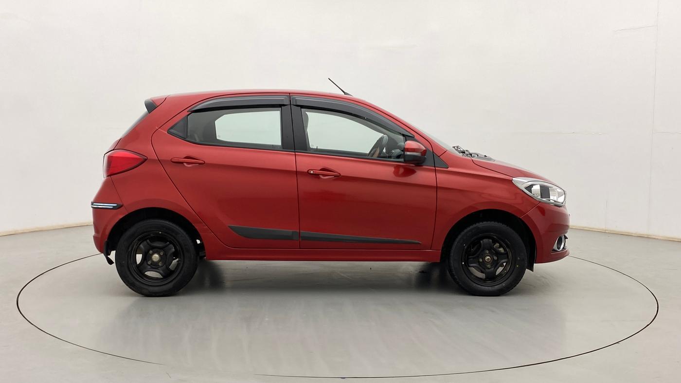 2019 Tata Tiago XZ PETROL, Petrol, Manual, 21,478 km, Right Side View