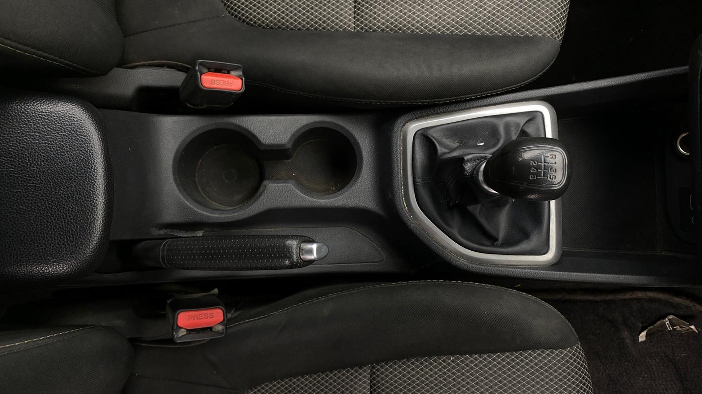 2017 Hyundai Creta E PLUS 1.6 PETROL, Petrol, Manual, 89,062 km, Gear Lever