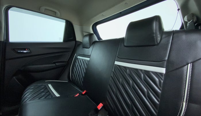 2020 Maruti Swift VXI, Petrol, Manual, 40,573 km, Right Side Rear Door Cabin