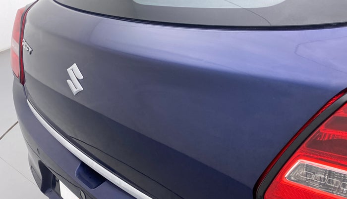 2020 Maruti Swift VXI, Petrol, Manual, 40,573 km, Dicky (Boot door) - Minor scratches