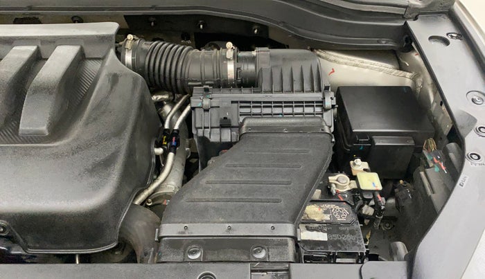 2022 Mahindra XUV700 AX 5 P AT 5 STR, Petrol, Automatic, 28,300 km, Engine View - Left