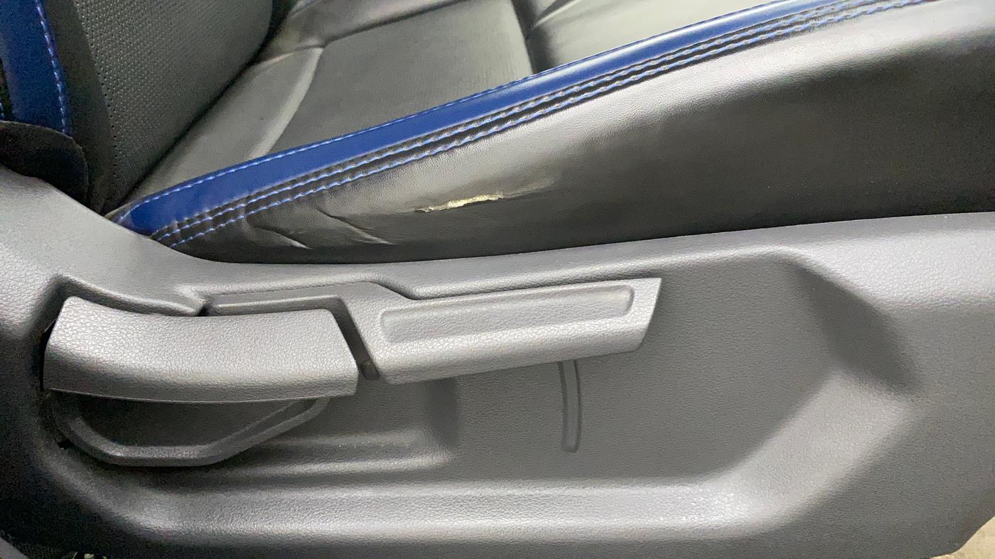 2022 Hyundai AURA S 1.2 CNG, CNG, Manual, 19,113 km, Driver Side Adjustment Panel