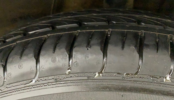 2022 Hyundai AURA S 1.2 CNG, CNG, Manual, 19,113 km, Left Rear Tyre Tread
