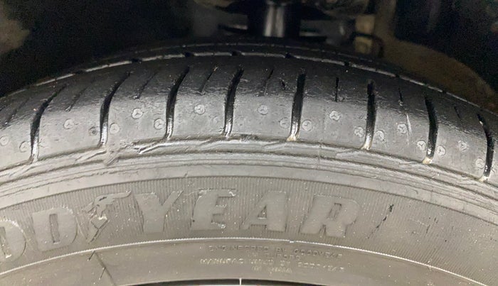 2020 Volkswagen Polo HIGHLINE PLUS 1.0L TSI AT, Petrol, Automatic, 35,505 km, Left Front Tyre Tread