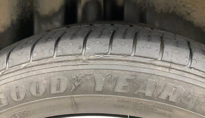 2020 Volkswagen Polo HIGHLINE PLUS 1.0L TSI AT, Petrol, Automatic, 35,505 km, Right Rear Tyre Tread