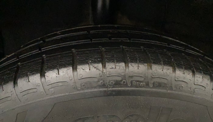 2020 Hyundai GRAND I10 NIOS SPORTZ AMT 1.2 KAPPA VTVT, Petrol, Automatic, 54,982 km, Right Rear Tyre Tread