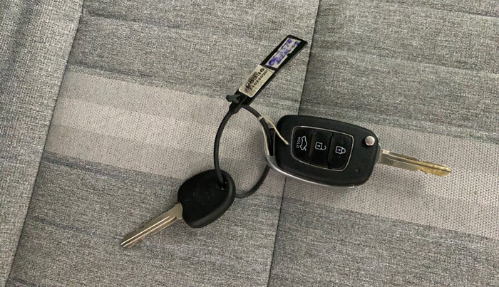 2020 Hyundai GRAND I10 NIOS SPORTZ AMT 1.2 KAPPA VTVT, Petrol, Automatic, 54,982 km, Key Close Up