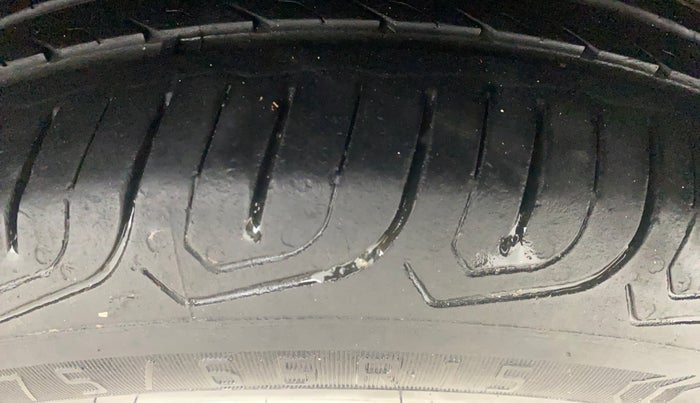 2016 Honda City 1.5L I-VTEC V MT, Petrol, Manual, 57,537 km, Left Rear Tyre Tread