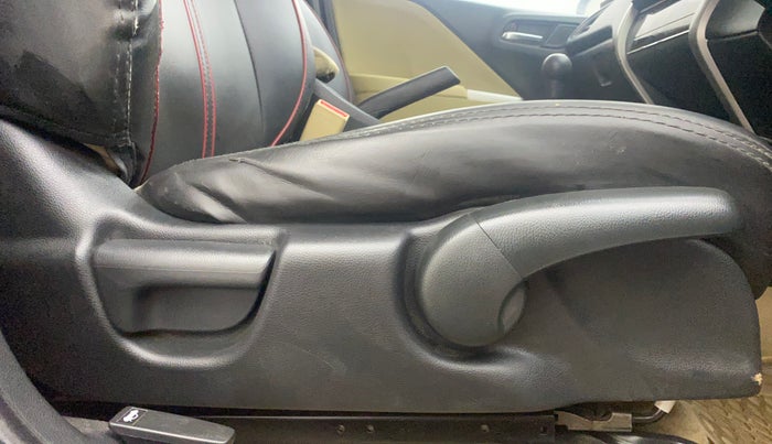 2016 Honda City 1.5L I-VTEC V MT, Petrol, Manual, 57,537 km, Driver Side Adjustment Panel