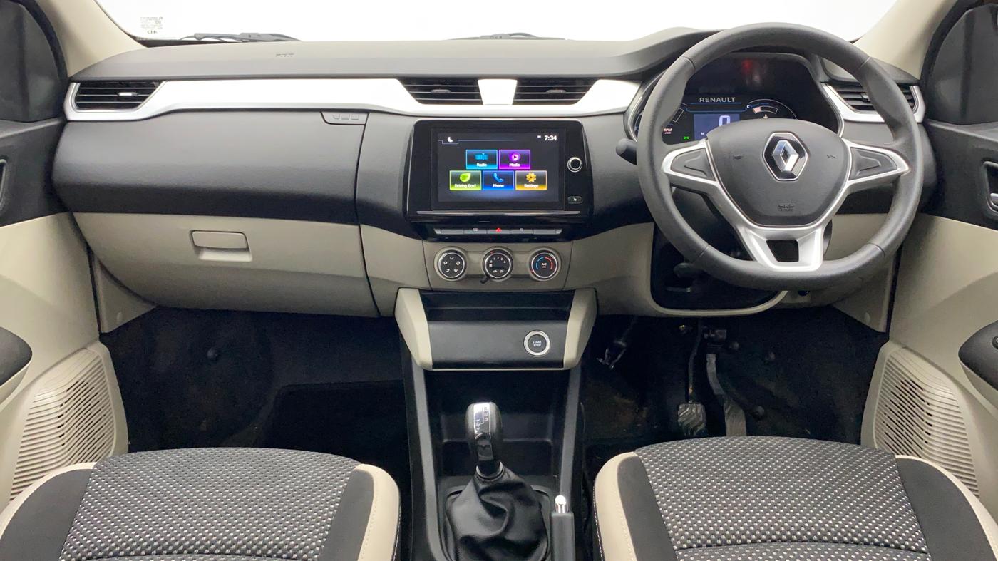 2020 Renault TRIBER RXZ AT, Petrol, Automatic, 8,050 km, Dashboard View