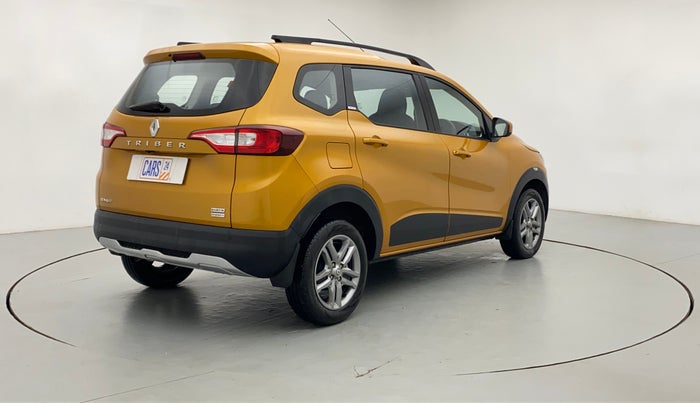 2020 Renault TRIBER RXZ AT, Petrol, Automatic, 8,050 km, Right Back Diagonal (45- Degree) View